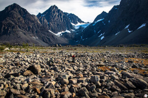 norway-lyngen-blue-lake-df4a1769
